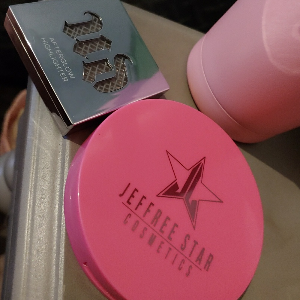 Jeffree star skin frost and urban decay afterglow